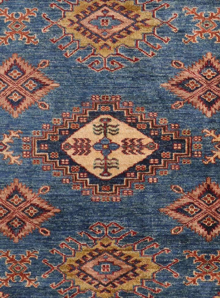 8' 11 x 11' 5 Hand Knotted Kazak Rug
