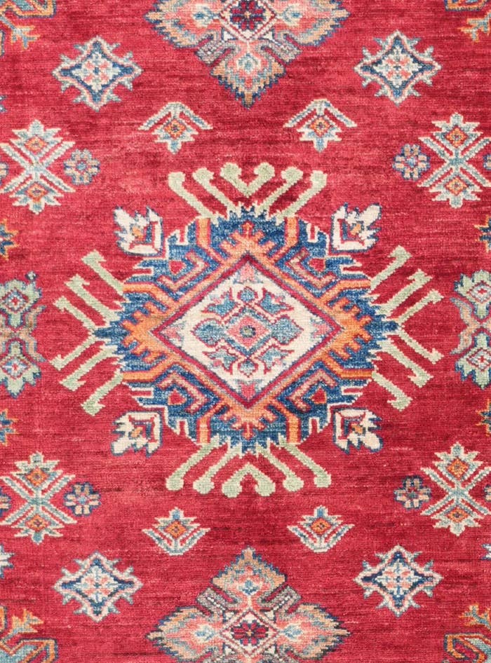 Detail image of 6' 9 x 10' 3 Hand Knotted Kazak Rug