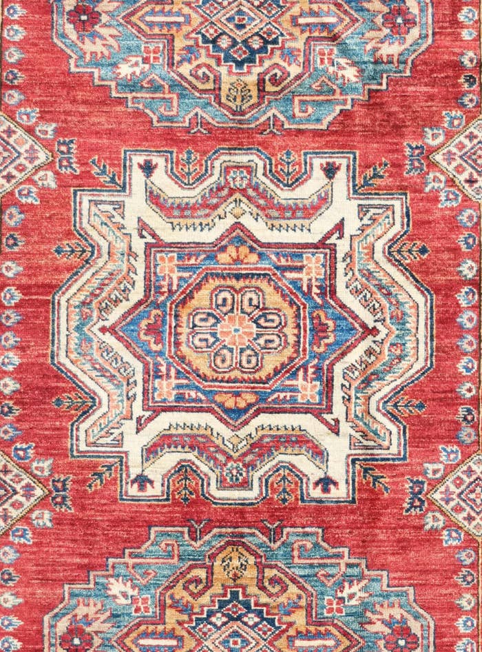 Detail image of 6' 8 x 9' 11 Hand Knotted Kazak Rug