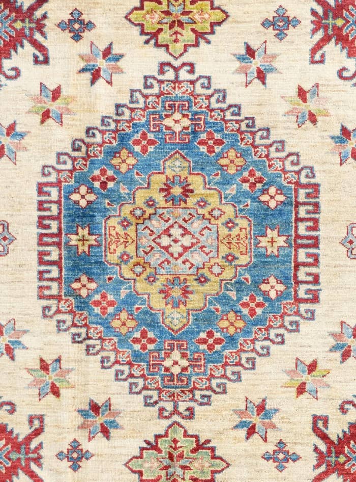 Detail image of 6' 7 x 10' 6 Hand Knotted Kazak Rug
