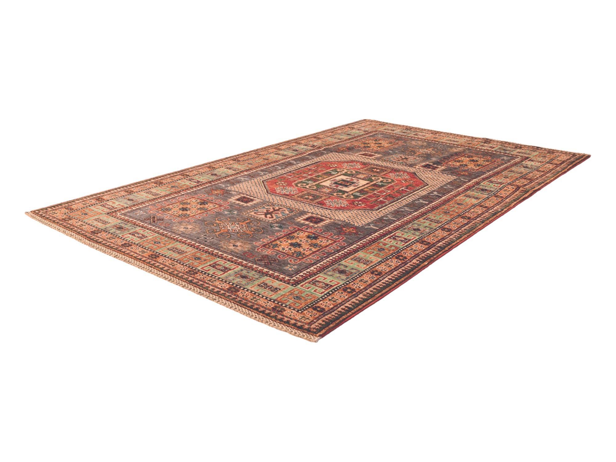 4' 3 x 6' 6 Hand Knotted Kazak Rug