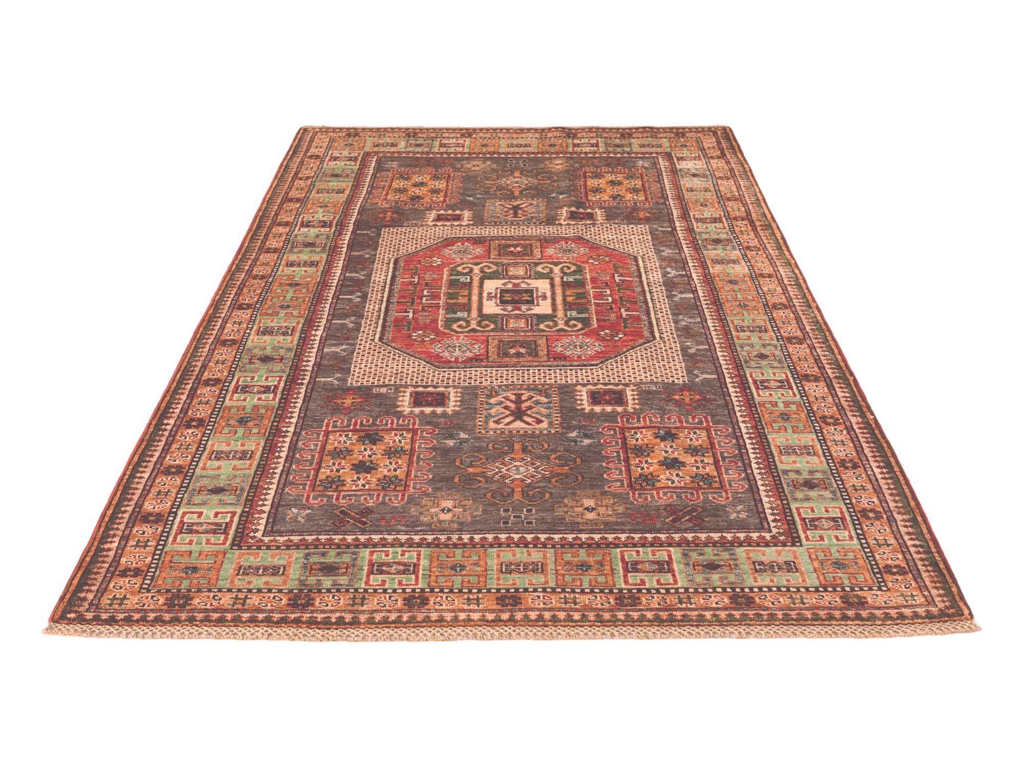4' 3 x 6' 6 Hand Knotted Kazak Rug