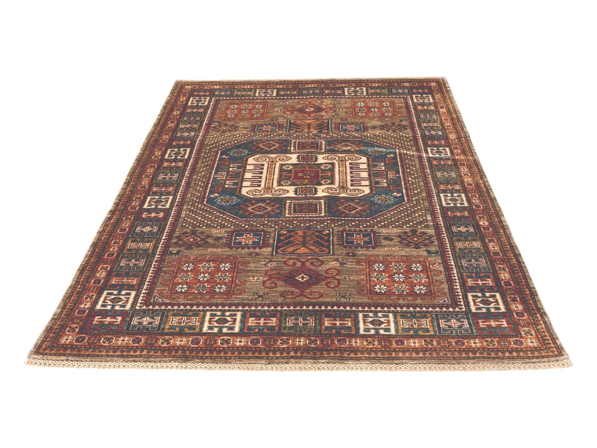 4' 11 x 6' 8 Hand Knotted Kazak Rug
