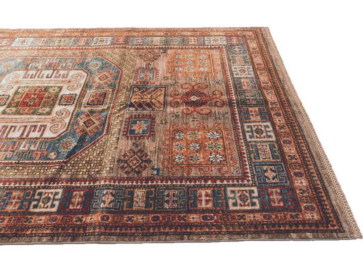 4' 11 x 6' 8 Hand Knotted Kazak Rug
