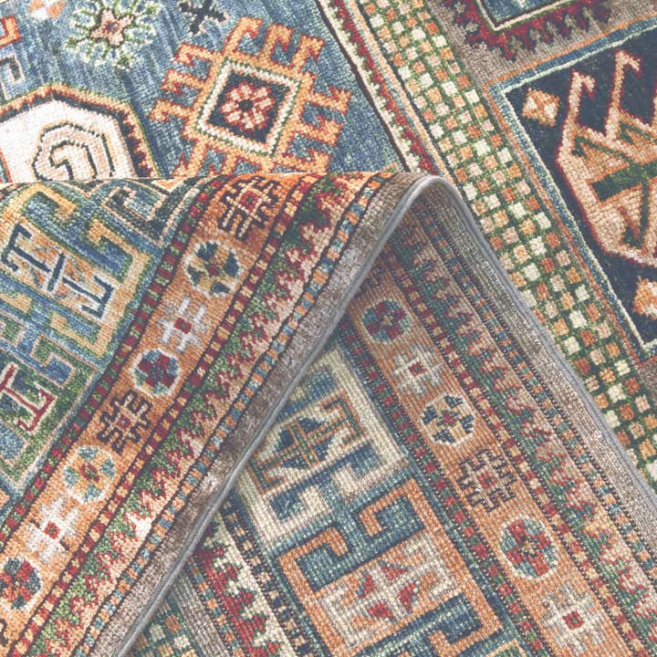 4' 11 x 7' 6 Hand Knotted Kazak Rug