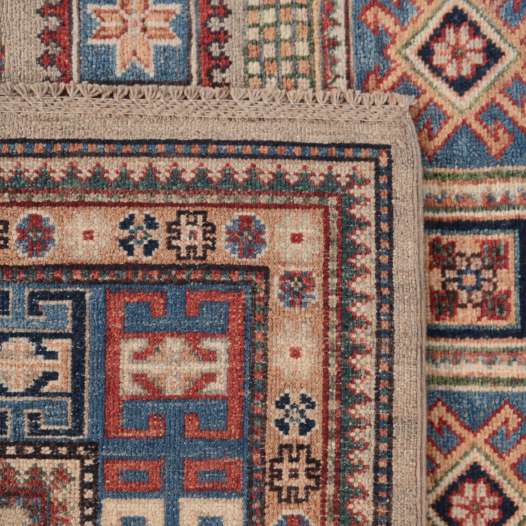 5' 2 x 7' 7 Hand Knotted Kazak Rug