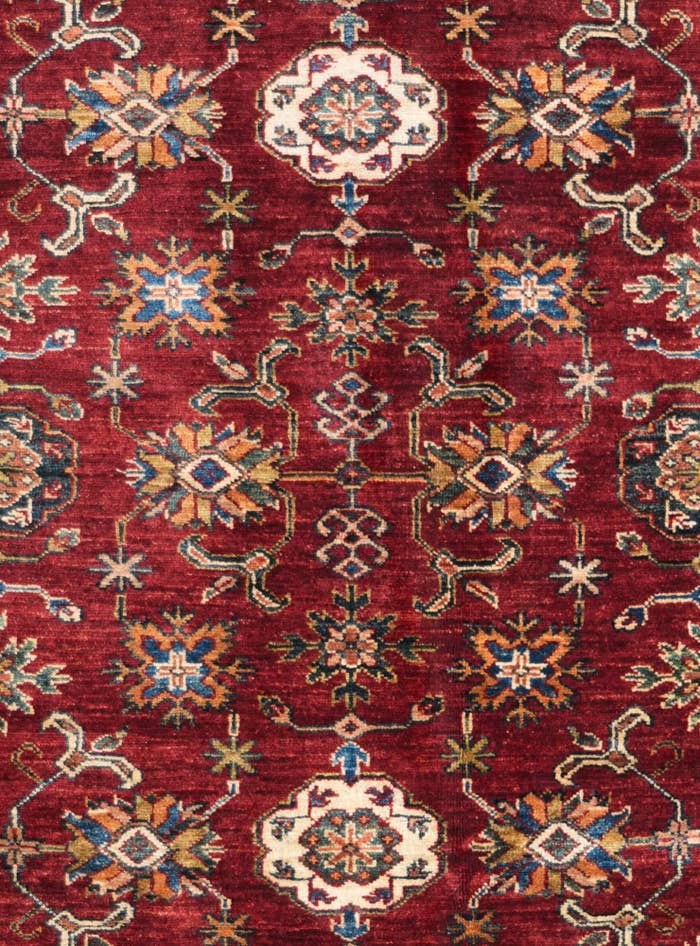 Detail image of 4' 11 x 6' 6 Hand Knotted Kazak Rug