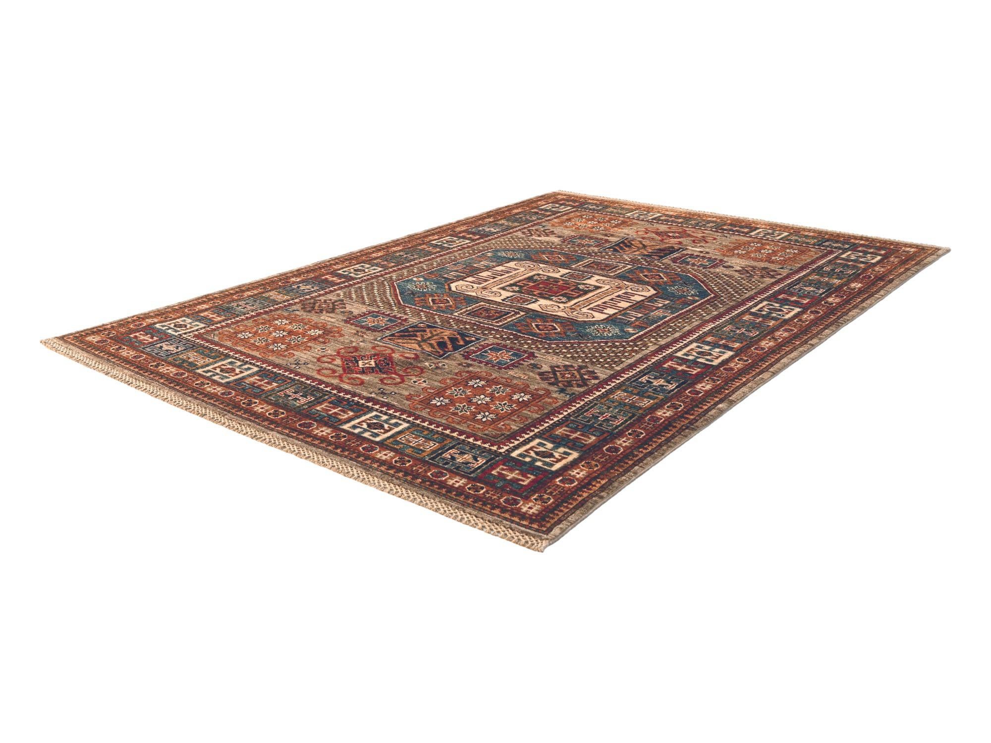4' 11 x 6' 11 Hand Knotted Kazak Rug