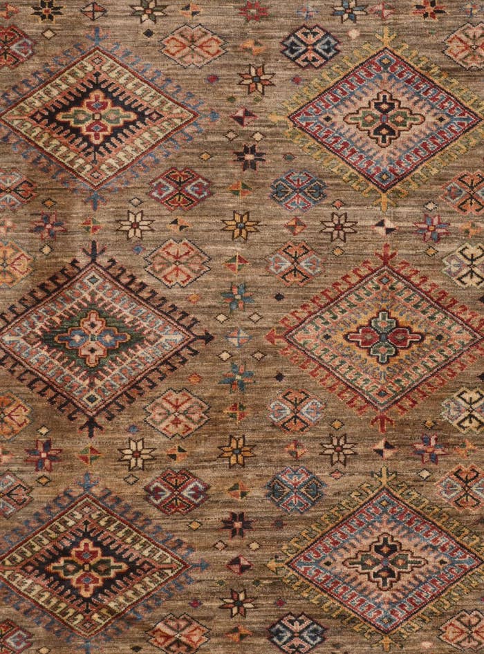 Detail image of 6' 8 x 9' 11 Hand Knotted Kazak Rug