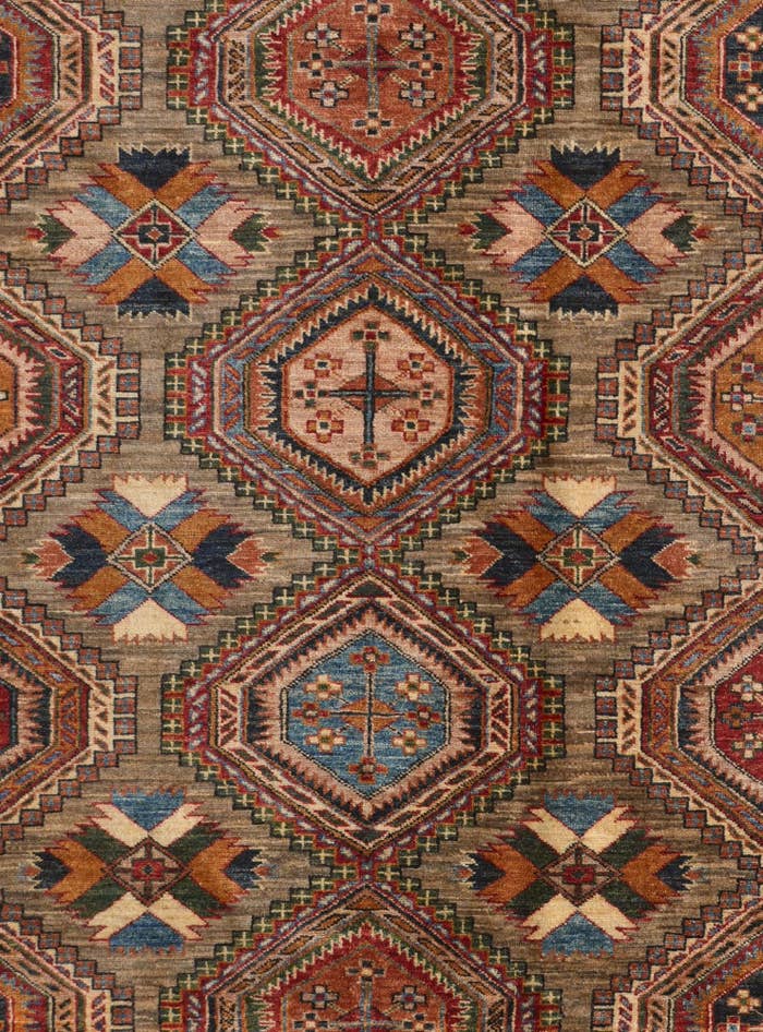 Detail image of 6' 8 x 10' Hand Knotted Kazak Rug