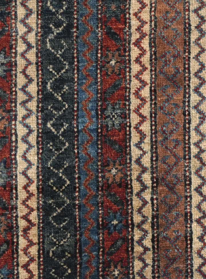 2' x 3' 1 Hand Knotted Kazak Rug