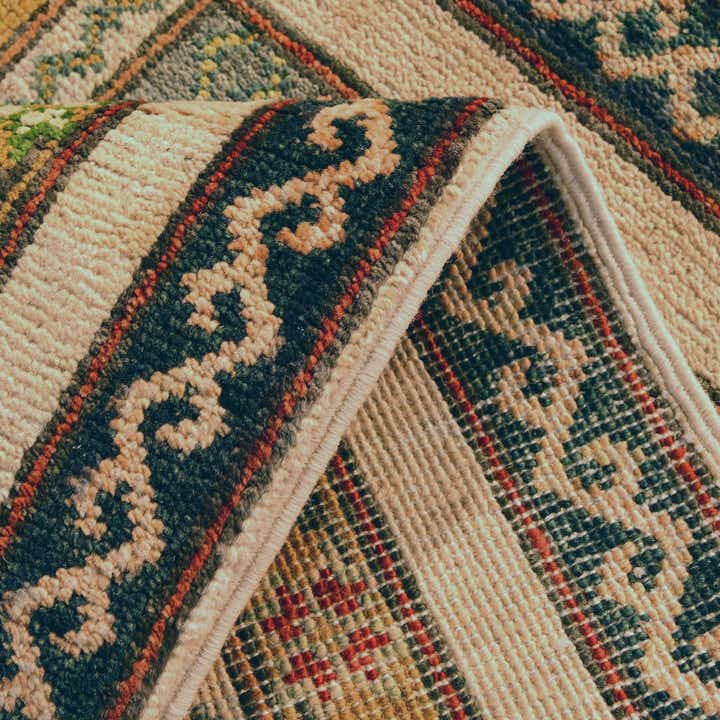 2' x 2' 10 Hand Knotted Kazak Rug