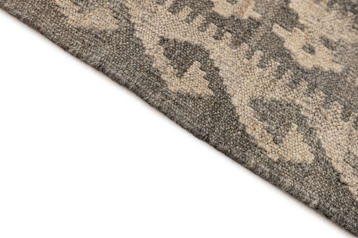 4' 1 x 5' 10 Hand Woven Kilim Maymana Wool Rug