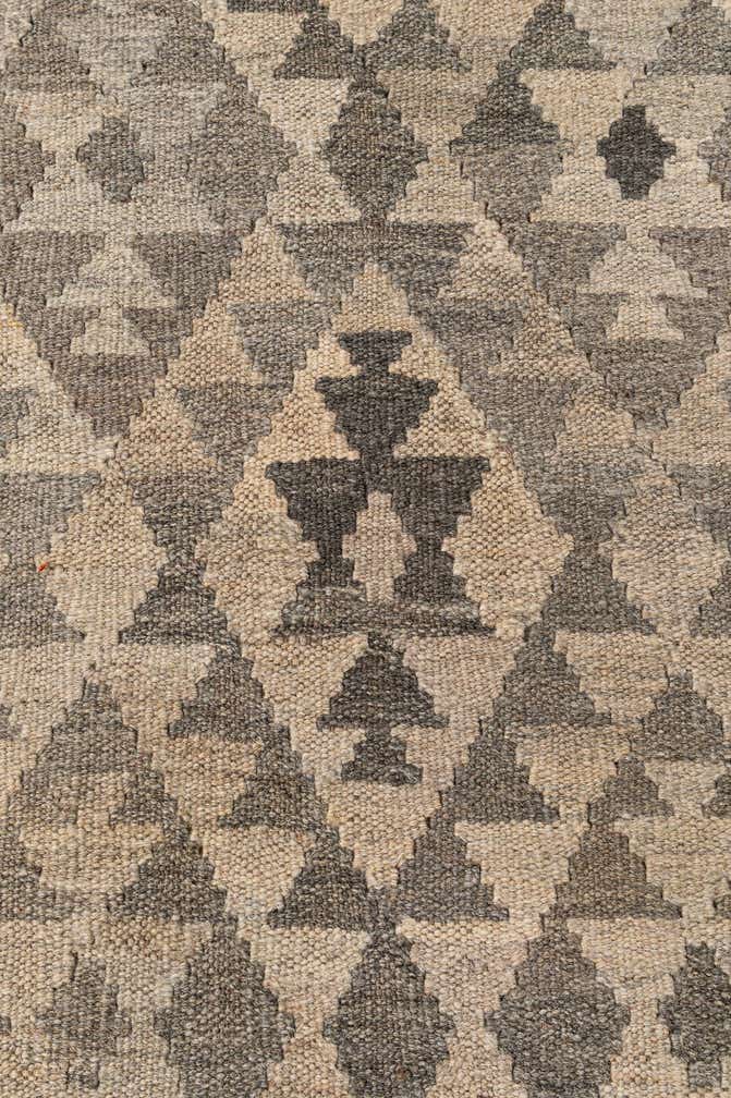 4' 1 x 5' 10 Hand Woven Kilim Maymana Wool Rug