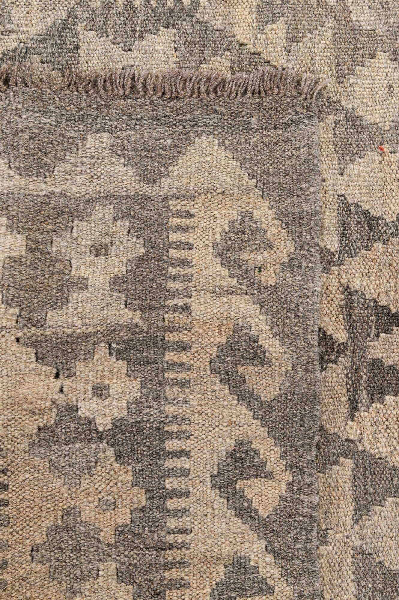4' 1 x 5' 10 Hand Woven Kilim Maymana Wool Rug