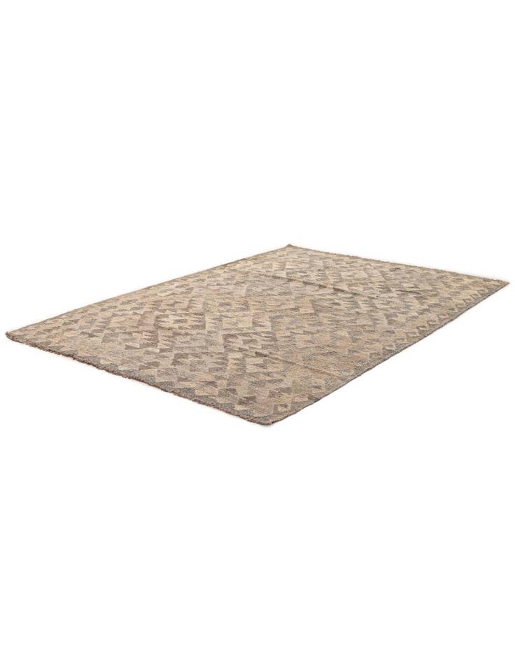 Detail image of 4' x 5' 10 Hand Woven Kilim Maymana Wool Rug