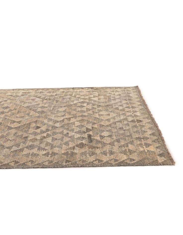 Detail image of 4' x 5' 10  Hand Woven Kilim Maymana Wool Rug