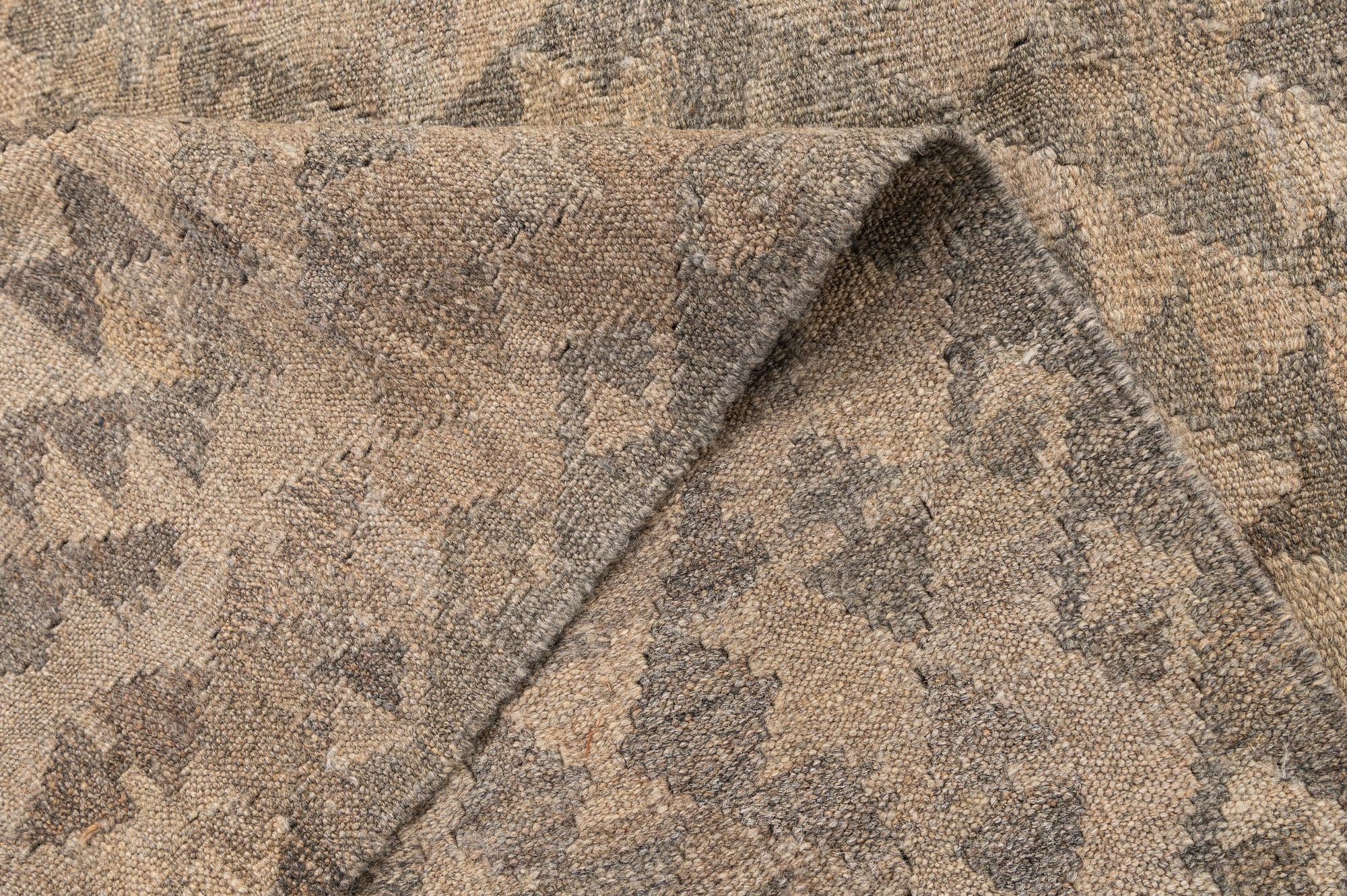 4' x 5' 10 Hand Woven Kilim Maymana Wool Rug