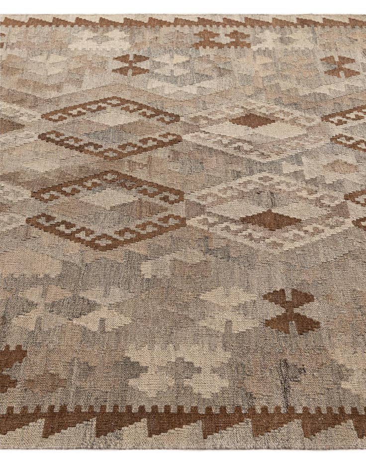 Detail image of 4' 6 x 5' 11  Hand Woven Kilim Maymana Wool Rug