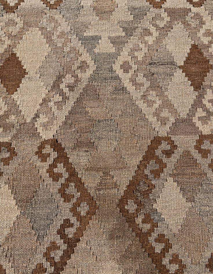 Detail image of 4' 6 x 5' 11  Hand Woven Kilim Maymana Wool Rug