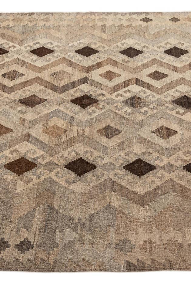 Detail image of 5' 3 x 6' 9 Hand Woven Kilim Maymana Wool Rug