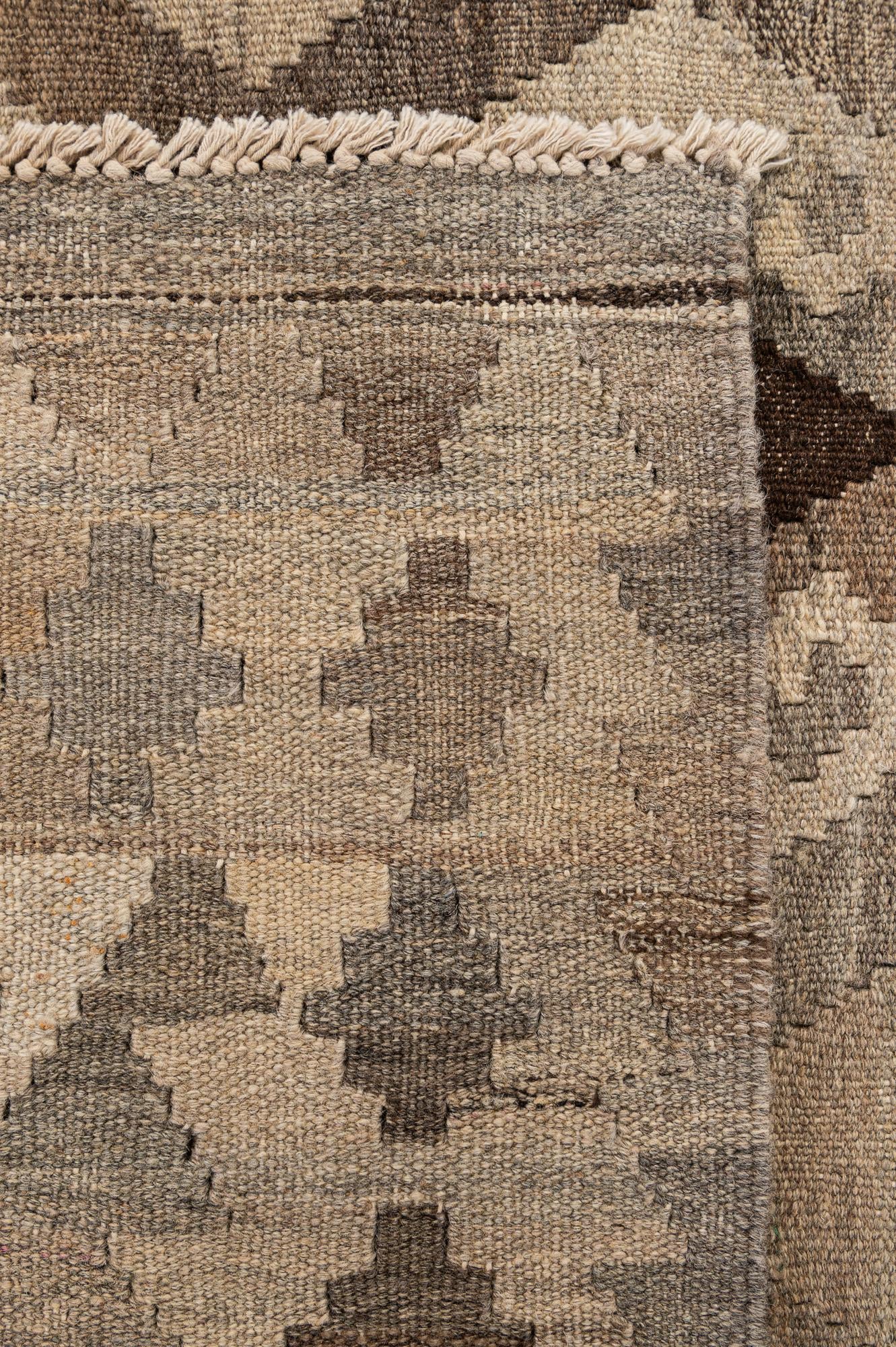 5' 3 x 6' 9 Hand Woven Kilim Maymana Wool Rug
