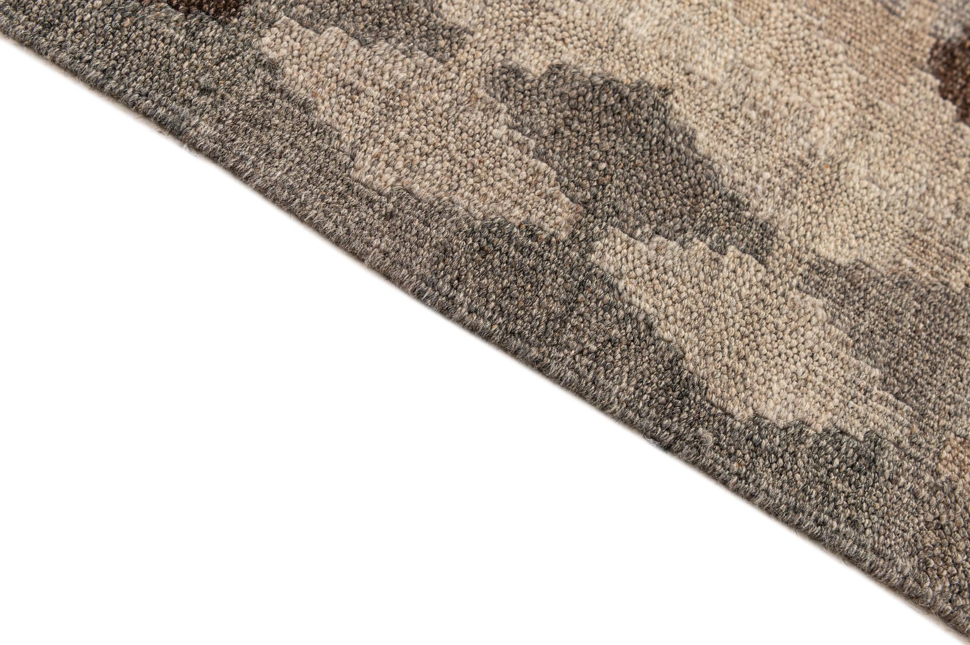 6' 9 x 9' 8 Hand Woven Kilim Maymana Wool Rug