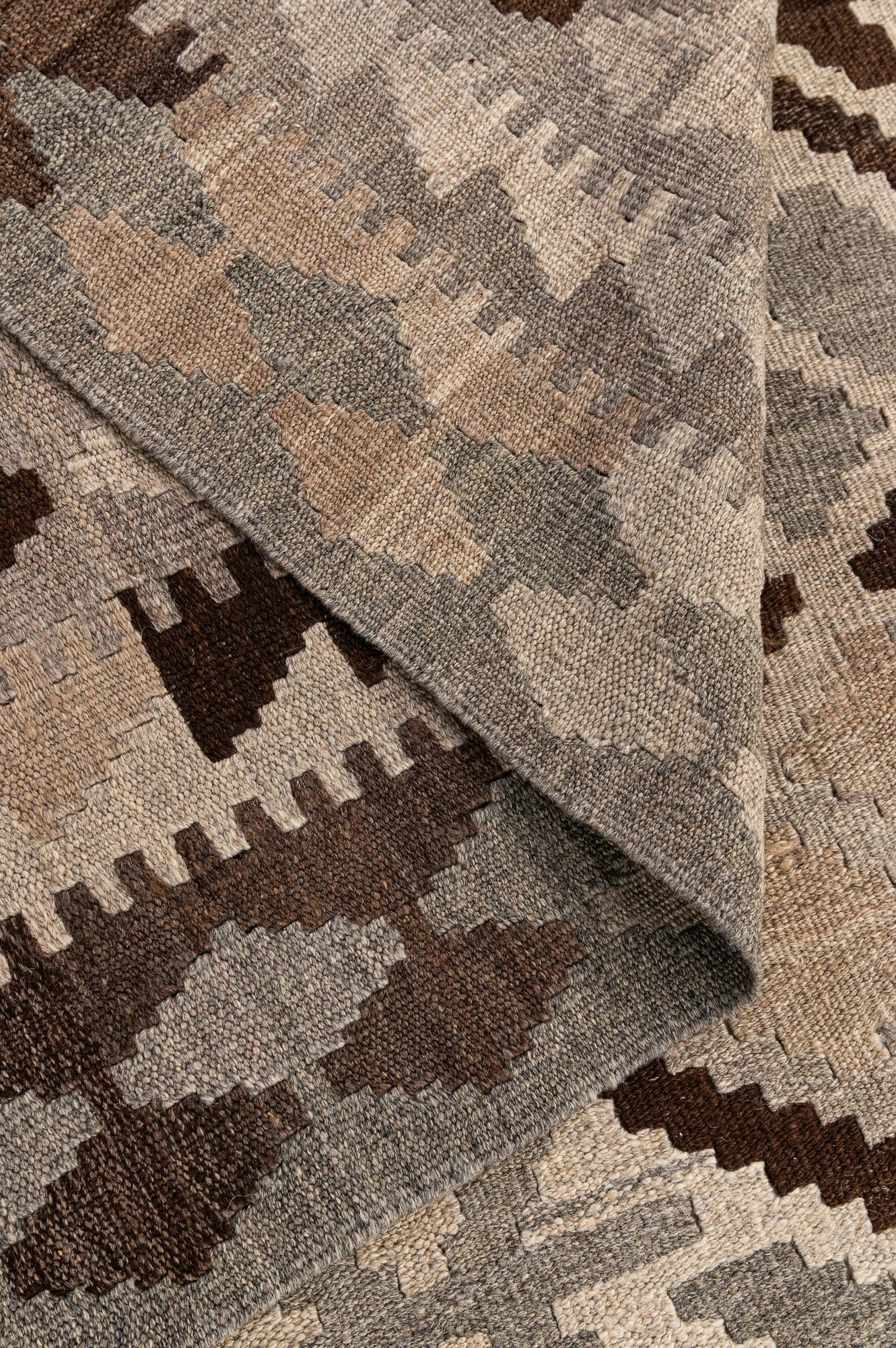6' 9 x 9' 8 Hand Woven Kilim Maymana Wool Rug