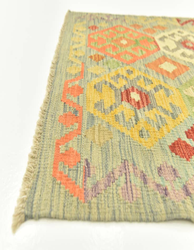 Detail image of 2' 10 x 4' 2 Hand Woven Kilim Maymana Wool Rug