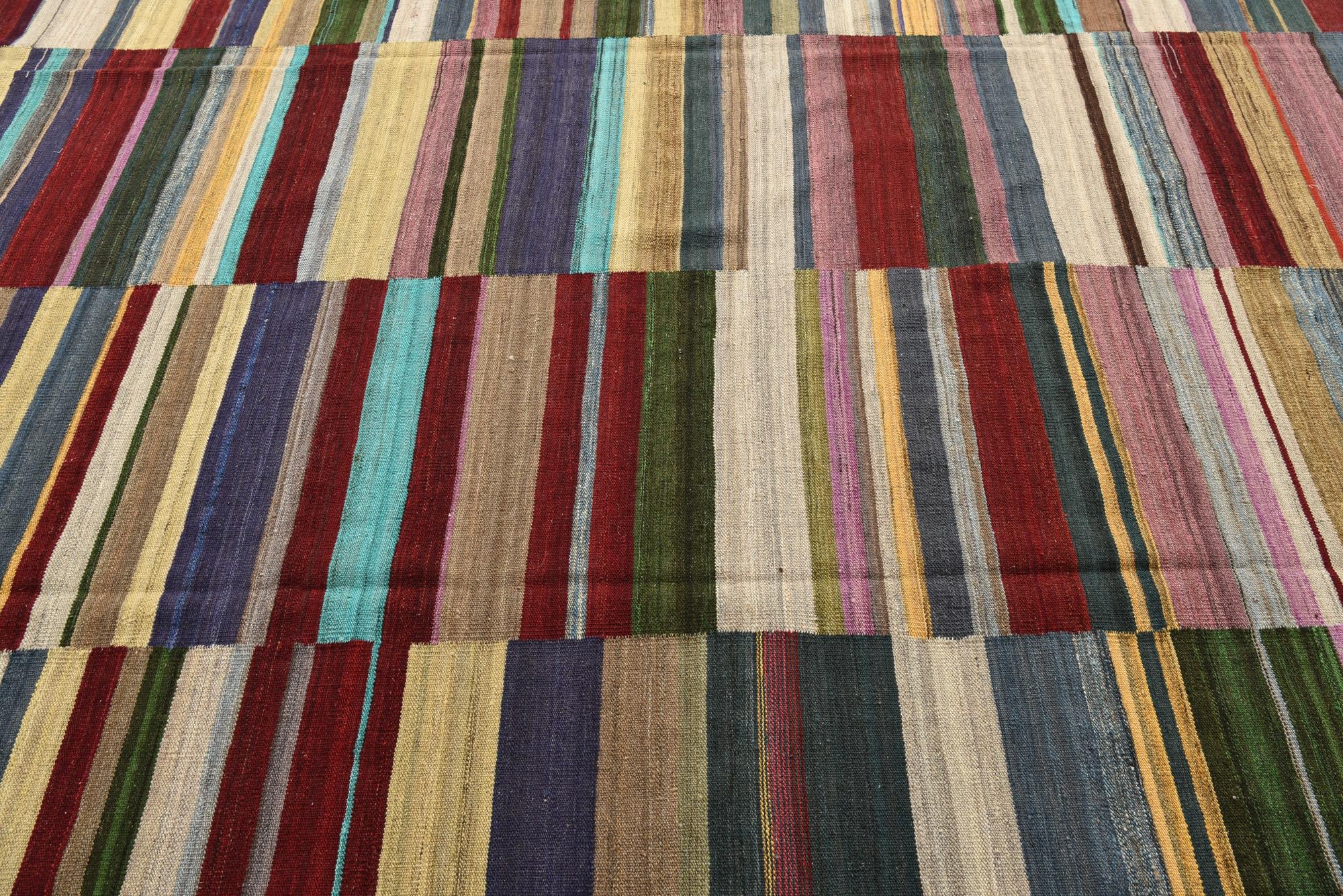 8' 1 x 11' 2 Hand Woven Kilim Modern Wool Rug