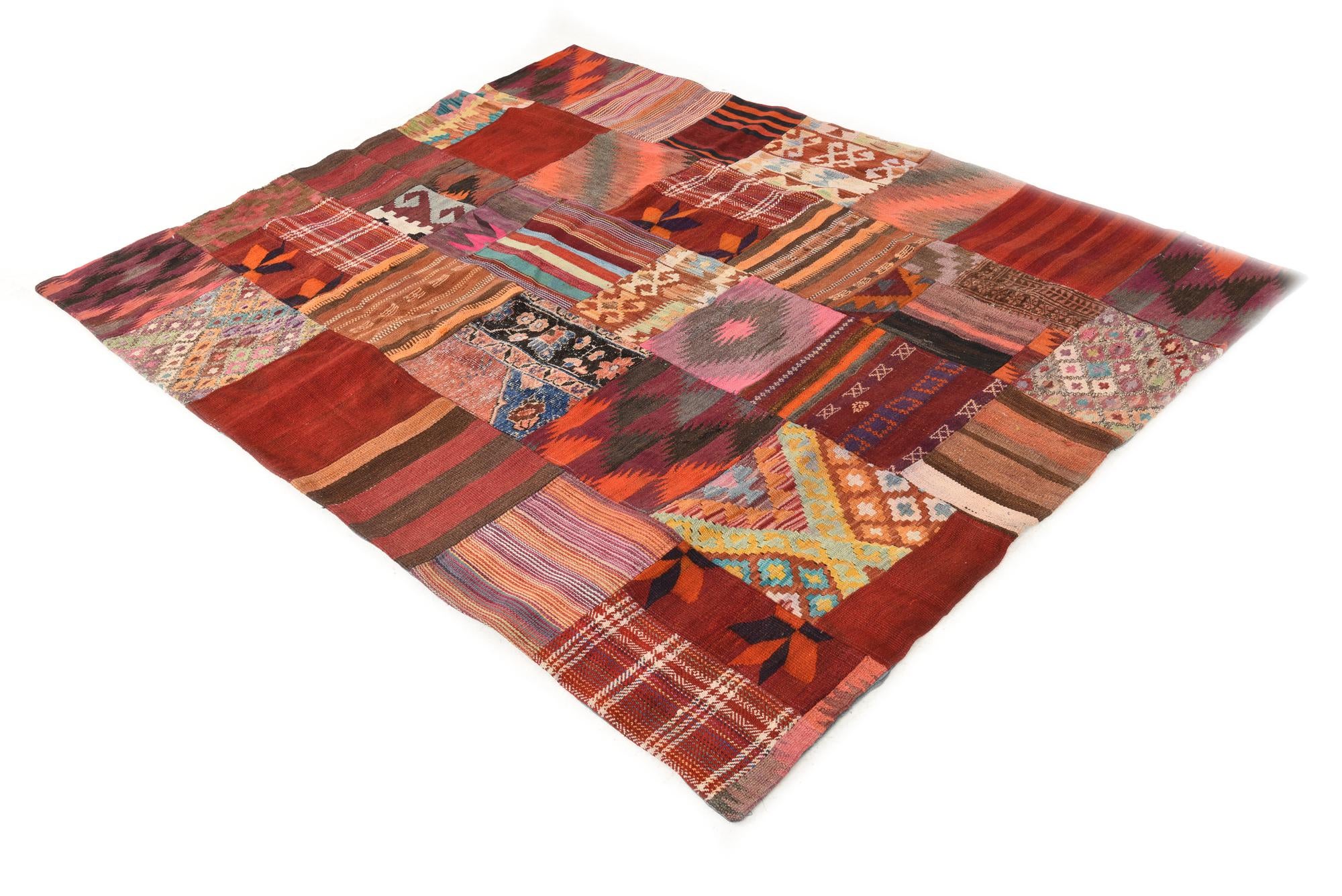 5' 1 x 6' 5 Hand Woven Kilim Patchwork Wool Rug