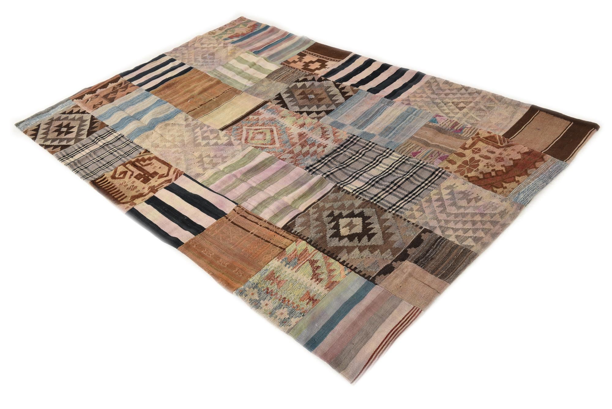 5' 4 x 7' 11 Hand Woven Kilim Patchwork Wool Rug