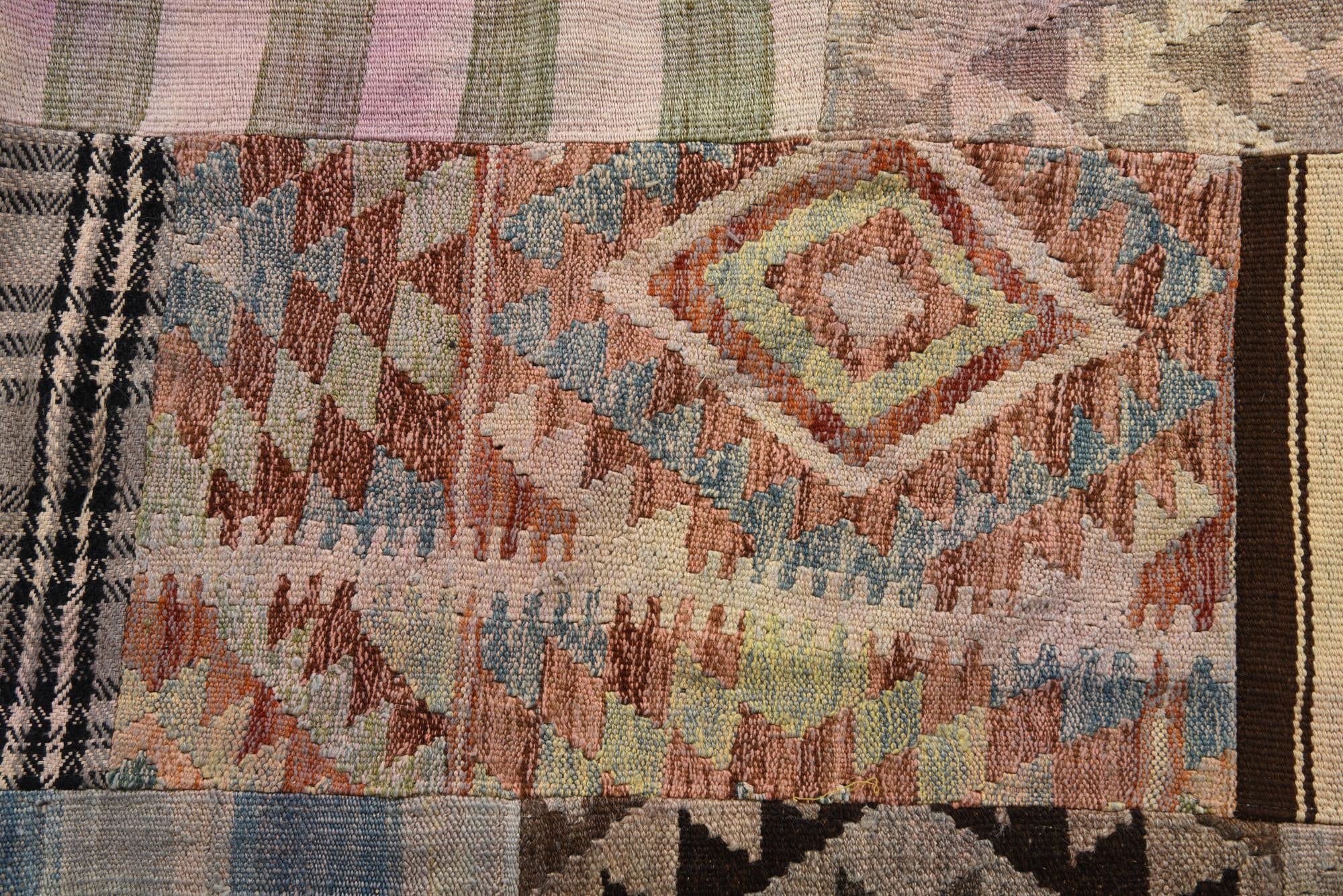 5' 4 x 7' 11 Hand Woven Kilim Patchwork Wool Rug