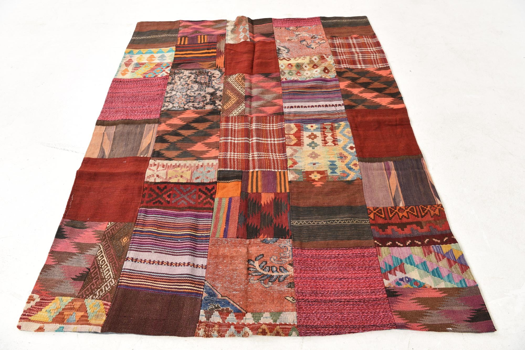 5' x 6' 7 Hand Woven Kilim Patchwork Wool Rug