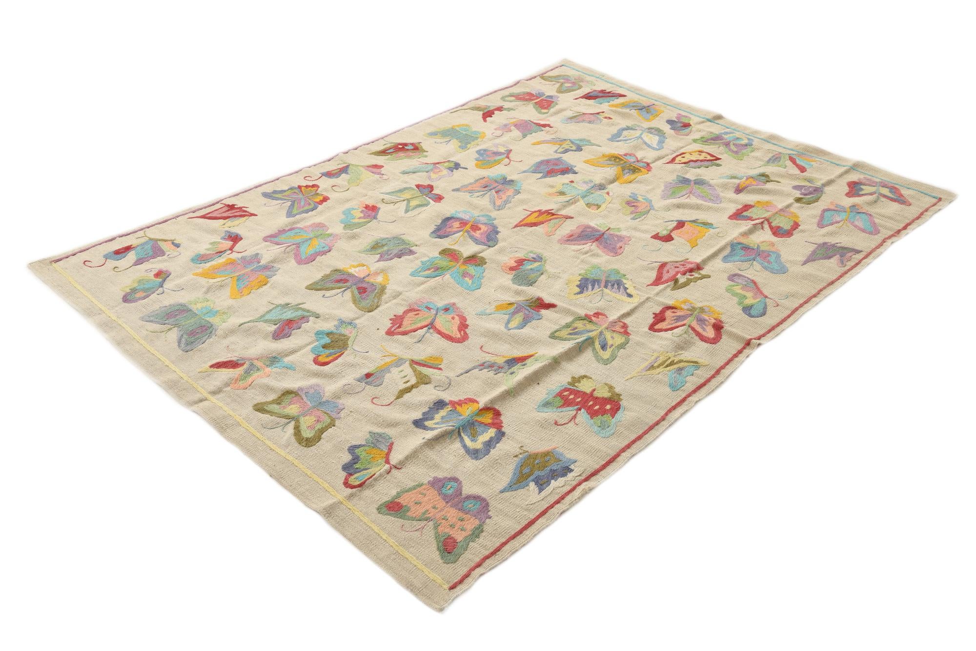 5' 4 x 7' 7 Hand Woven Kilim Suzani Wool Rug
