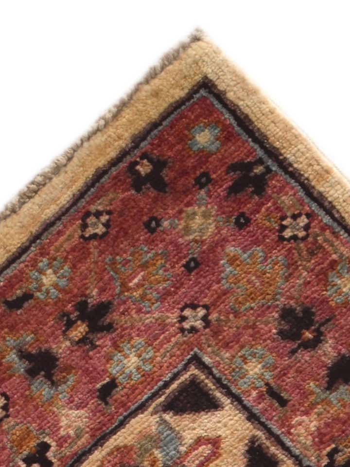 2' 7 x 3' 9 Hand Knotted Mamluk Ziegler Rug