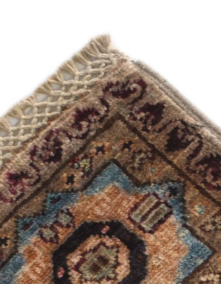 Detail image of 1' 9 x 3' 1 Hand Knotted Mamluk Ziegler Rug