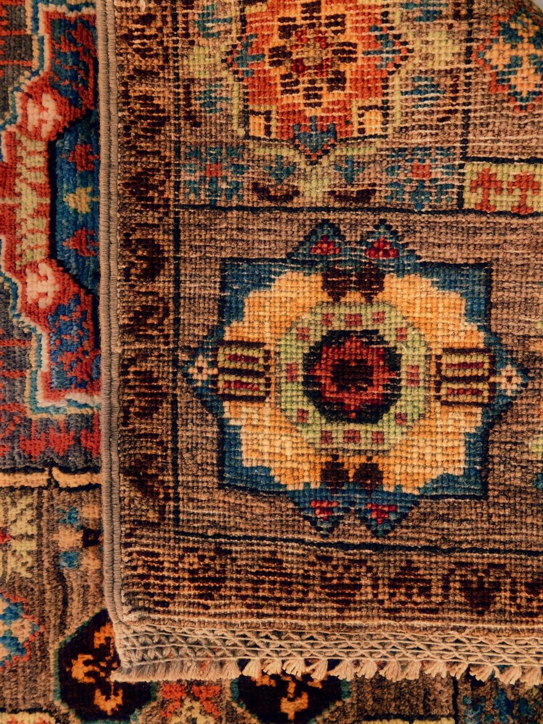 60cm x 90cm Hand Knotted Mamluk Ziegler Rug