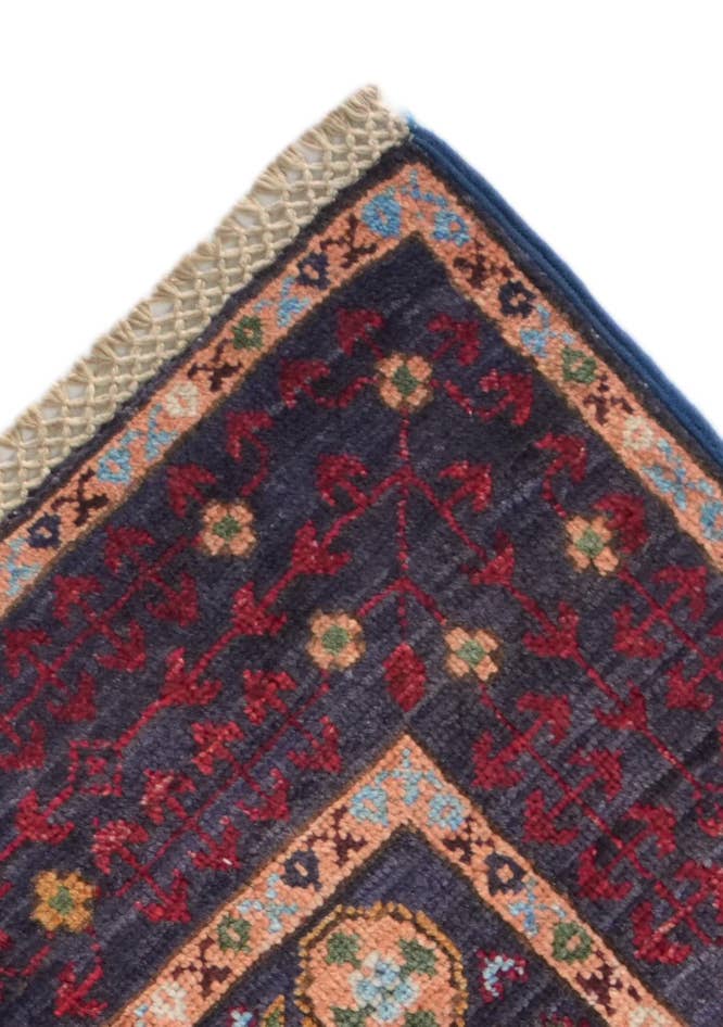 Detail image of 3' 5 x 4' 11 Hand Knotted Mamluk Ziegler Rug