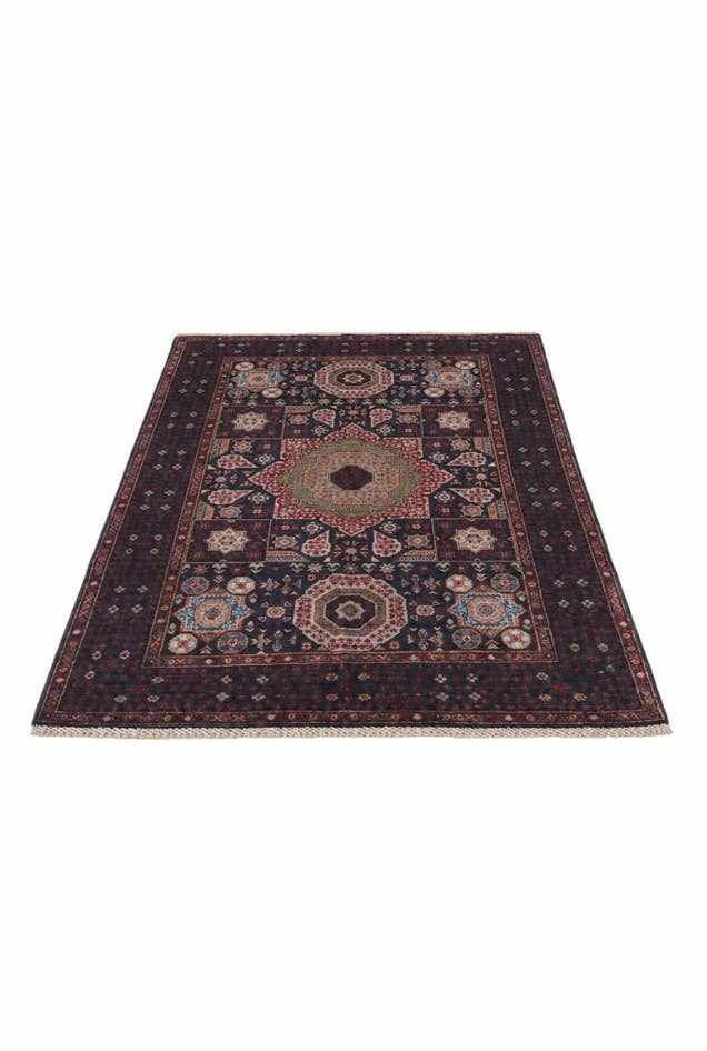 Detail image of 4' 1 x 6' Hand Knotted Mamluk Ziegler Rug