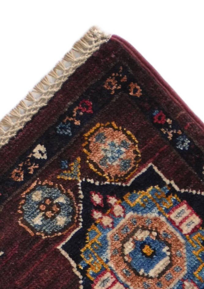 Detail image of 2' 7 x 4' 1 Hand Knotted Mamluk Ziegler Rug