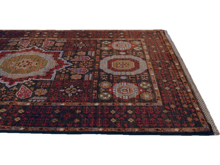 Detail image of 3' 3 x 4' 11 Hand Knotted Mamluk Ziegler Rug