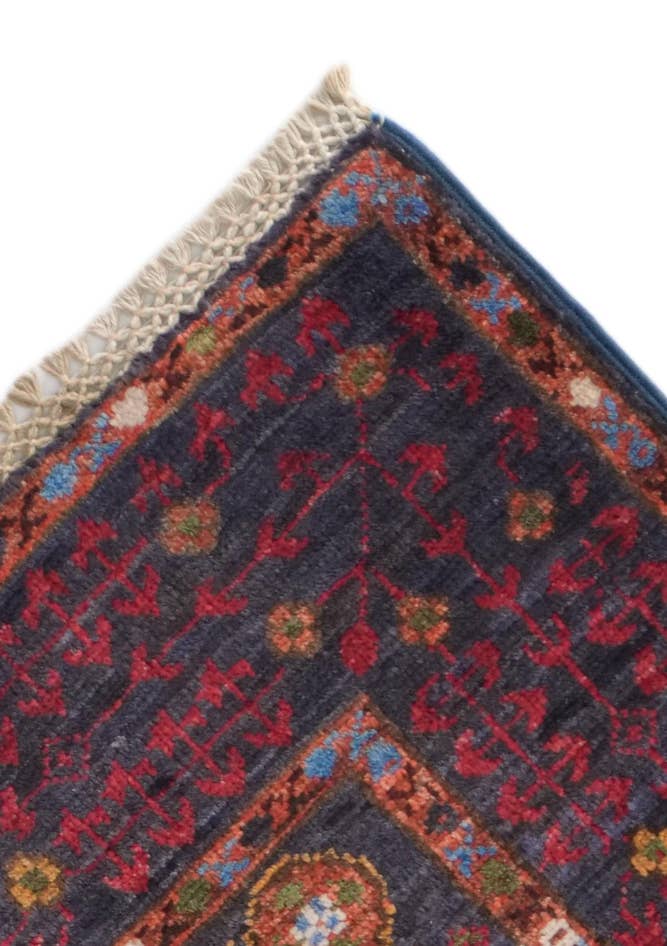 Detail image of 3' 3 x 4' 11 Hand Knotted Mamluk Ziegler Rug