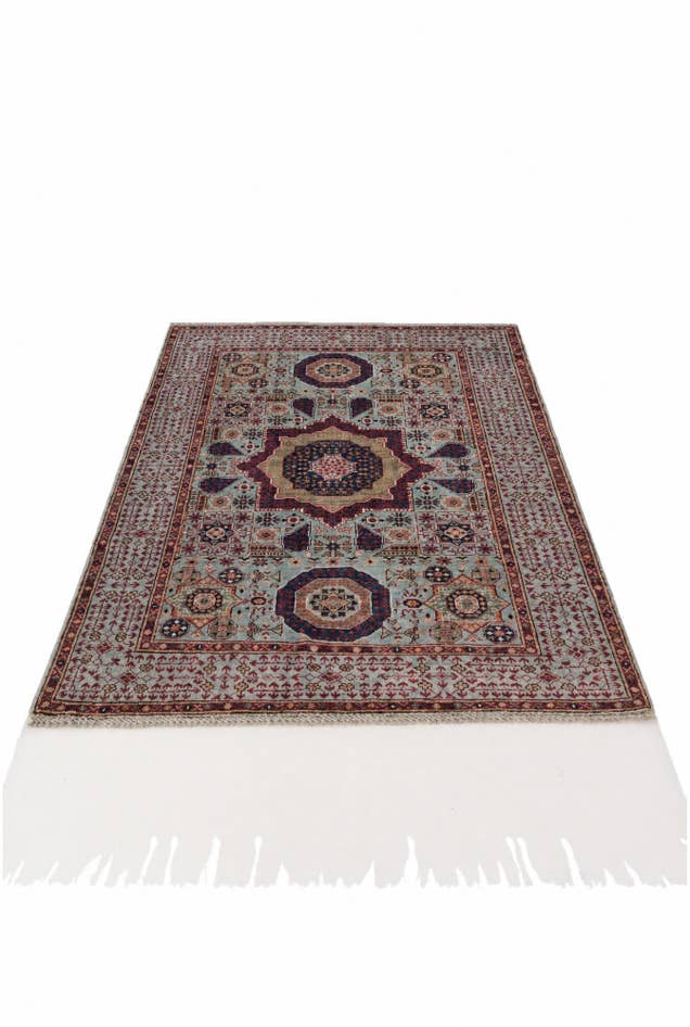 Detail image of 4' x 6' 1 Hand Knotted Mamluk Ziegler Rug