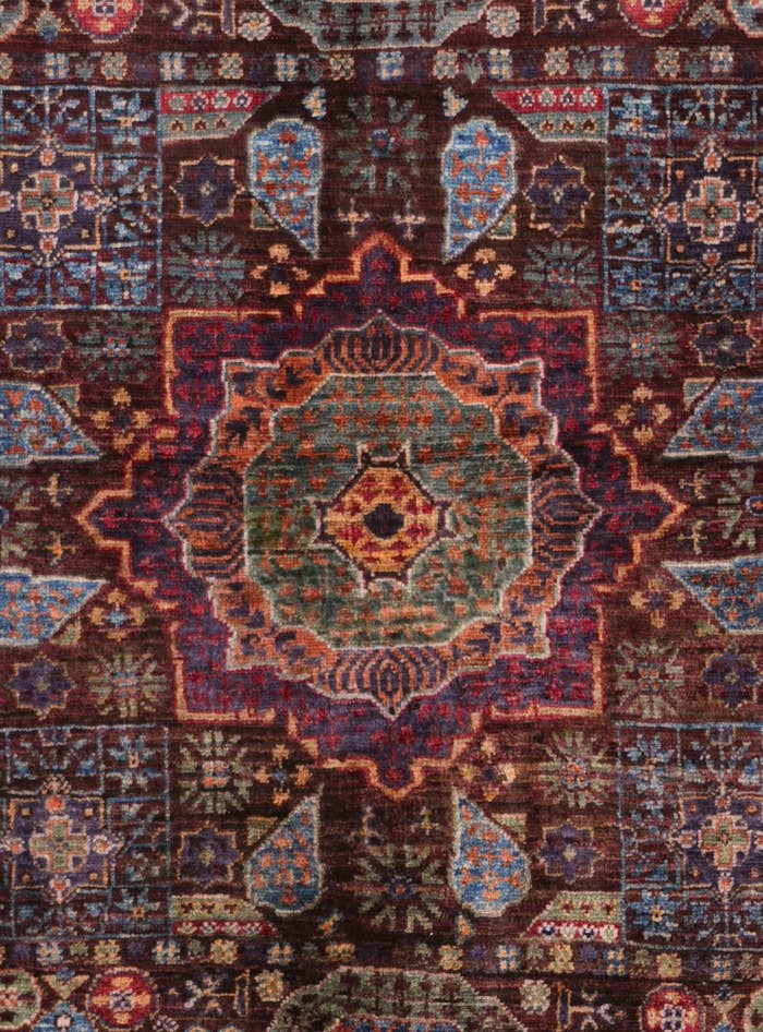 Detail image of 3' 7 x 5' Hand Knotted Mamluk Ziegler Rug
