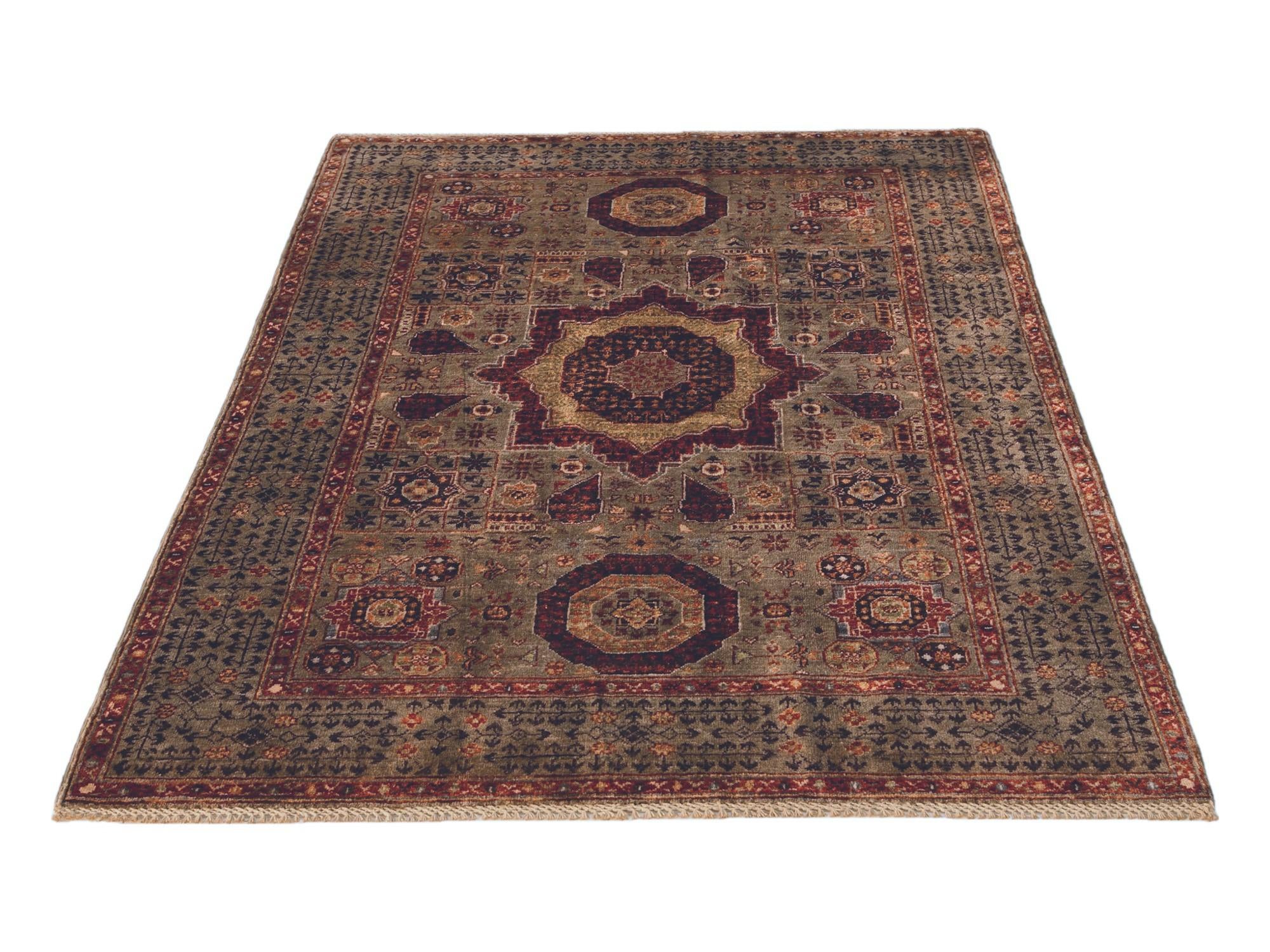 4' 1 x 6' Hand Knotted Mamluk Ziegler Rug