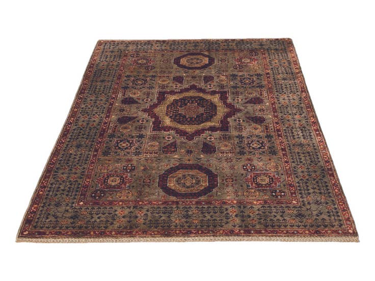 Detail image of 4' 1 x 6' Hand Knotted Mamluk Ziegler Rug