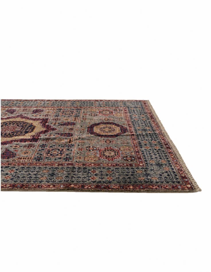 Detail image of 4' 1 x 6' Hand Knotted Mamluk Ziegler Rug