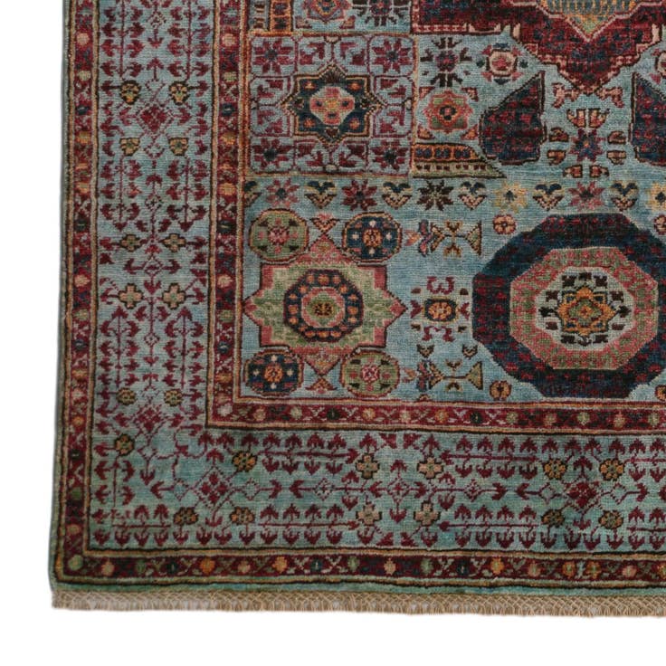 Detail image of 4' x 5' 9 Hand Knotted Mamluk Ziegler Rug