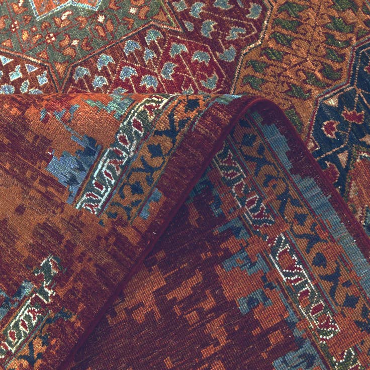 Detail image of 10' 6 x 13' 9 Hand Knotted Mamluk Ziegler Rug